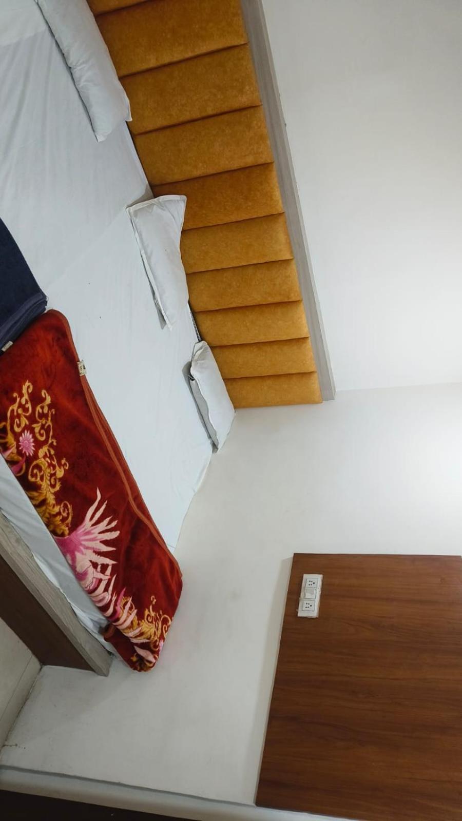 Royal Raj Palace Ujjain Eksteriør bilde